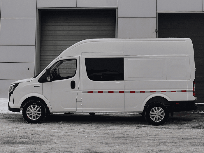 Грузопассажирский автобус DongFeng K33-561